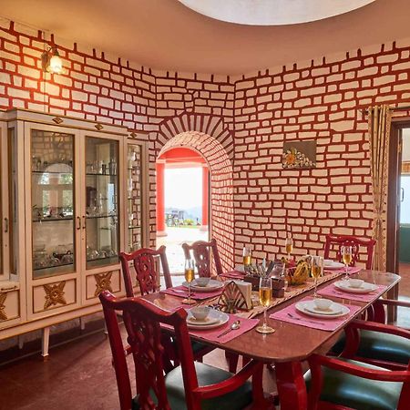 Stayvista At Cliffhanger Solitude With Balcony, Lawn Kolhapur Exterior foto